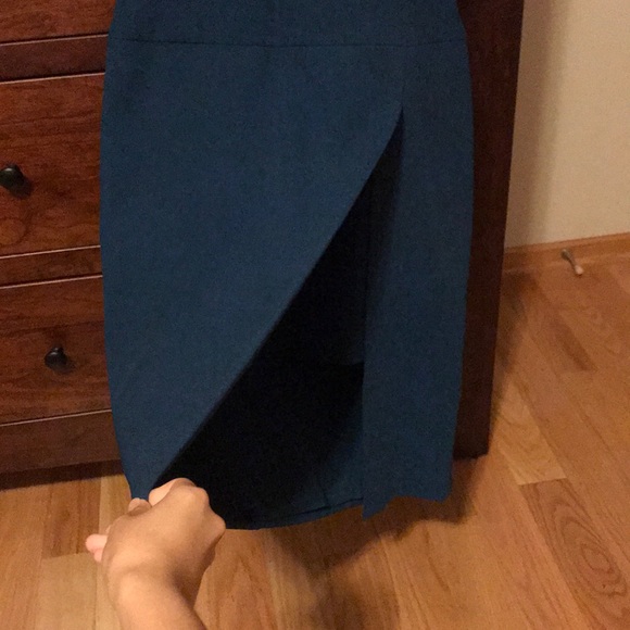 BCBG Cocktail Dress NEW - Picture 4 of 4